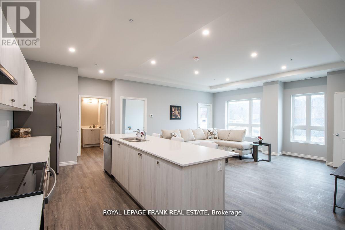 E2 - 513 Dundas Street E Property Photo 2