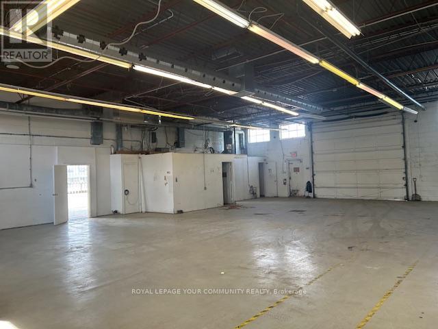 1&2 - 12 Golden Gate Court Property Photo 8