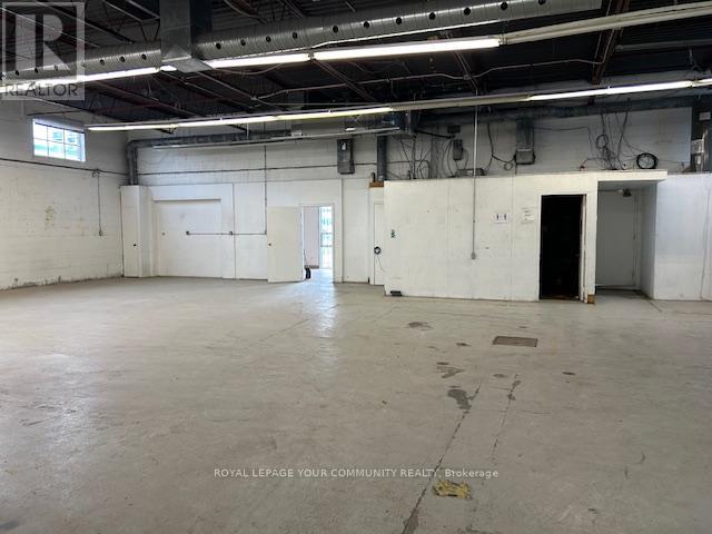 1&2 - 12 Golden Gate Court Property Photo 19