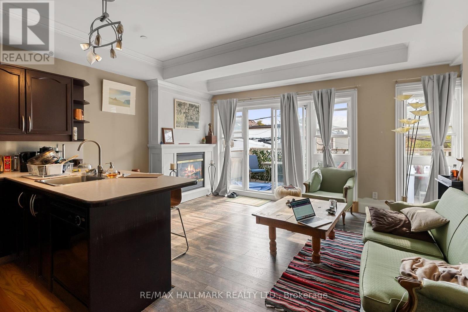 2151 Danforth Avenue Property Photo 10