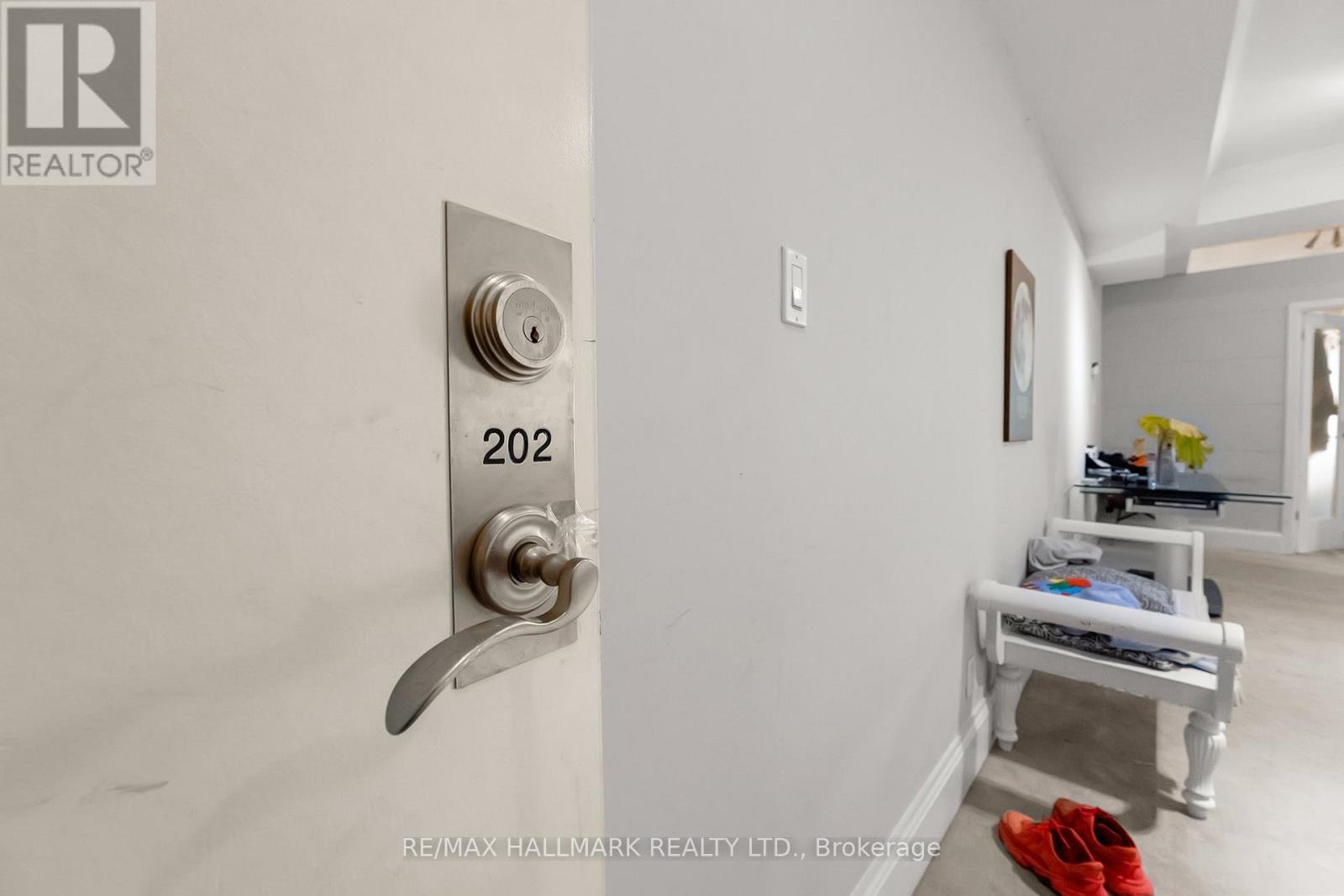 2151 Danforth Avenue Property Photo 29