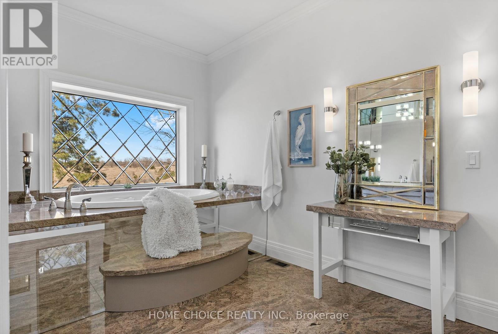 5038 Thornton Road N Property Photo 27