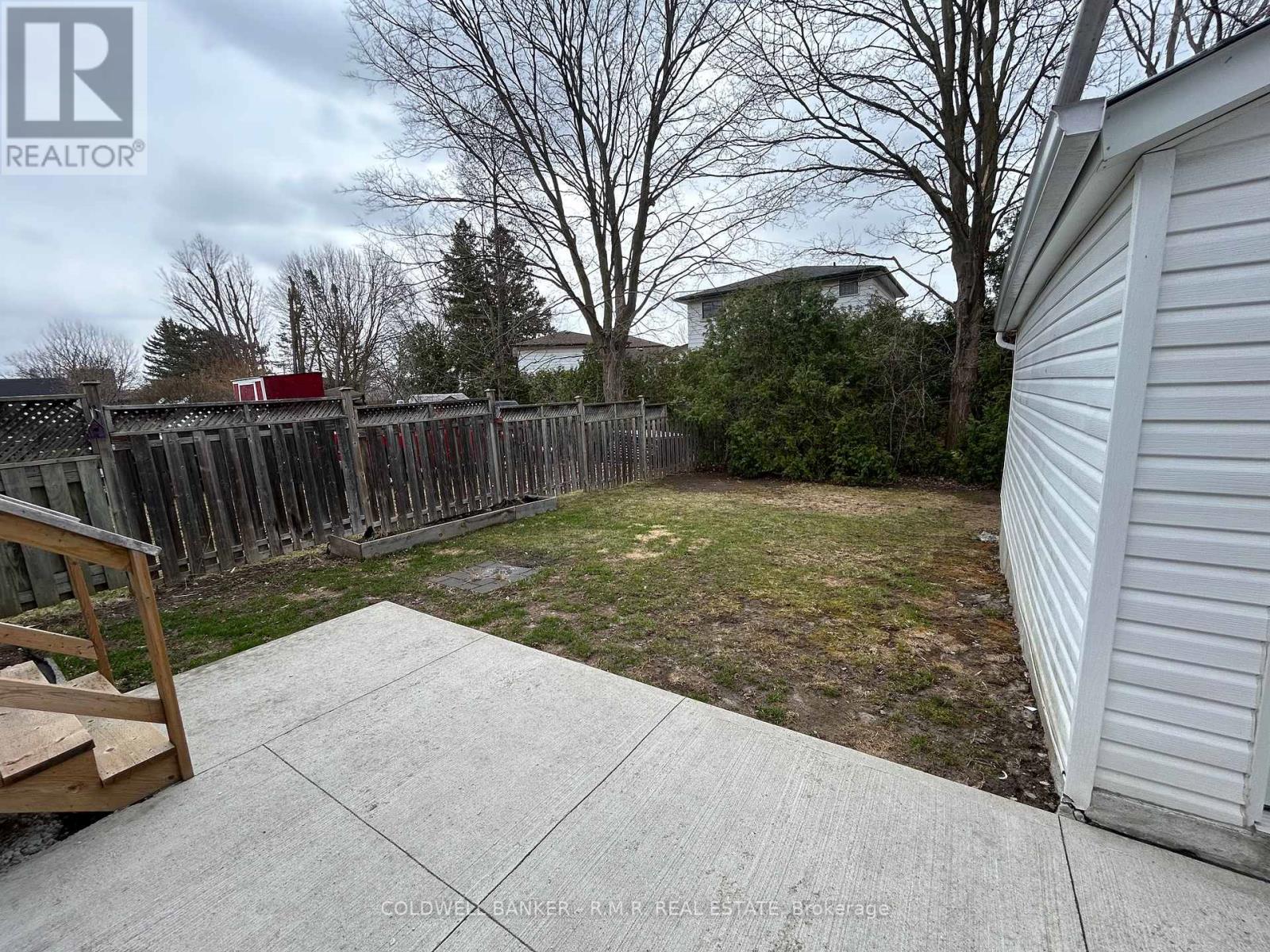 2 - 303 Muriel Avenue Property Photo 17