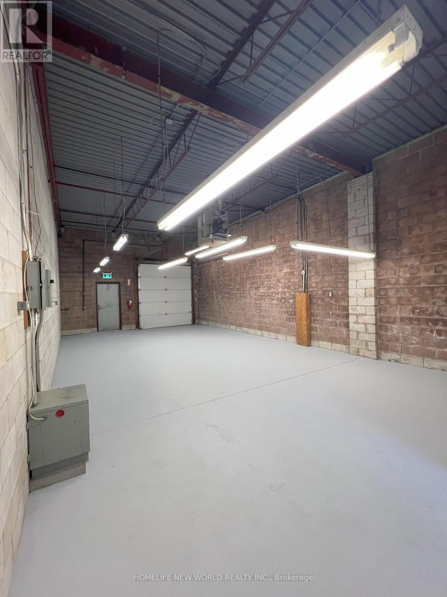 137 - 70 Silver Star Boulevard Property Photo 1