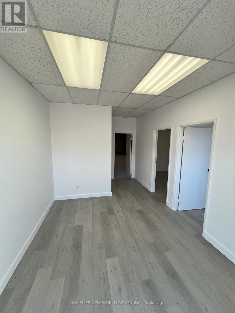 137 - 70 Silver Star Boulevard Property Photo 4