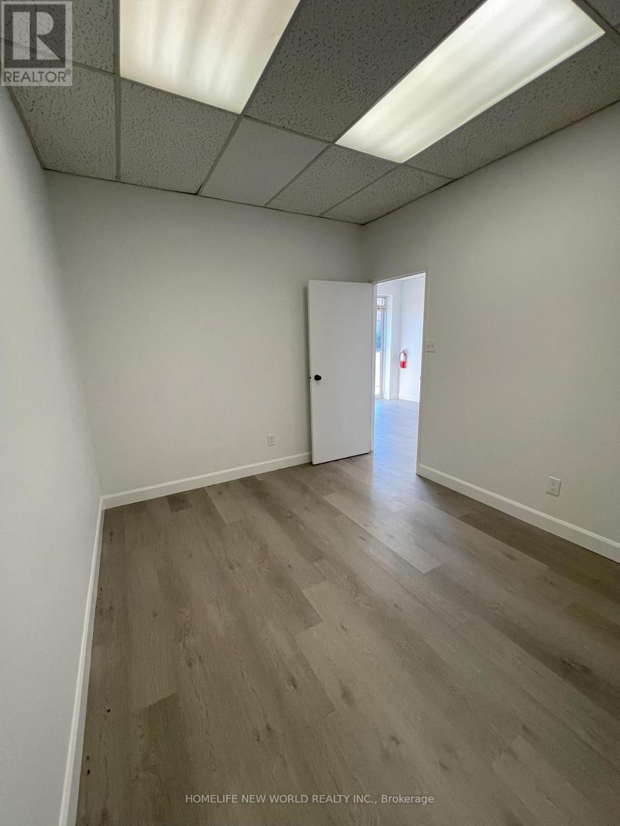 137 - 70 Silver Star Boulevard Property Photo 7