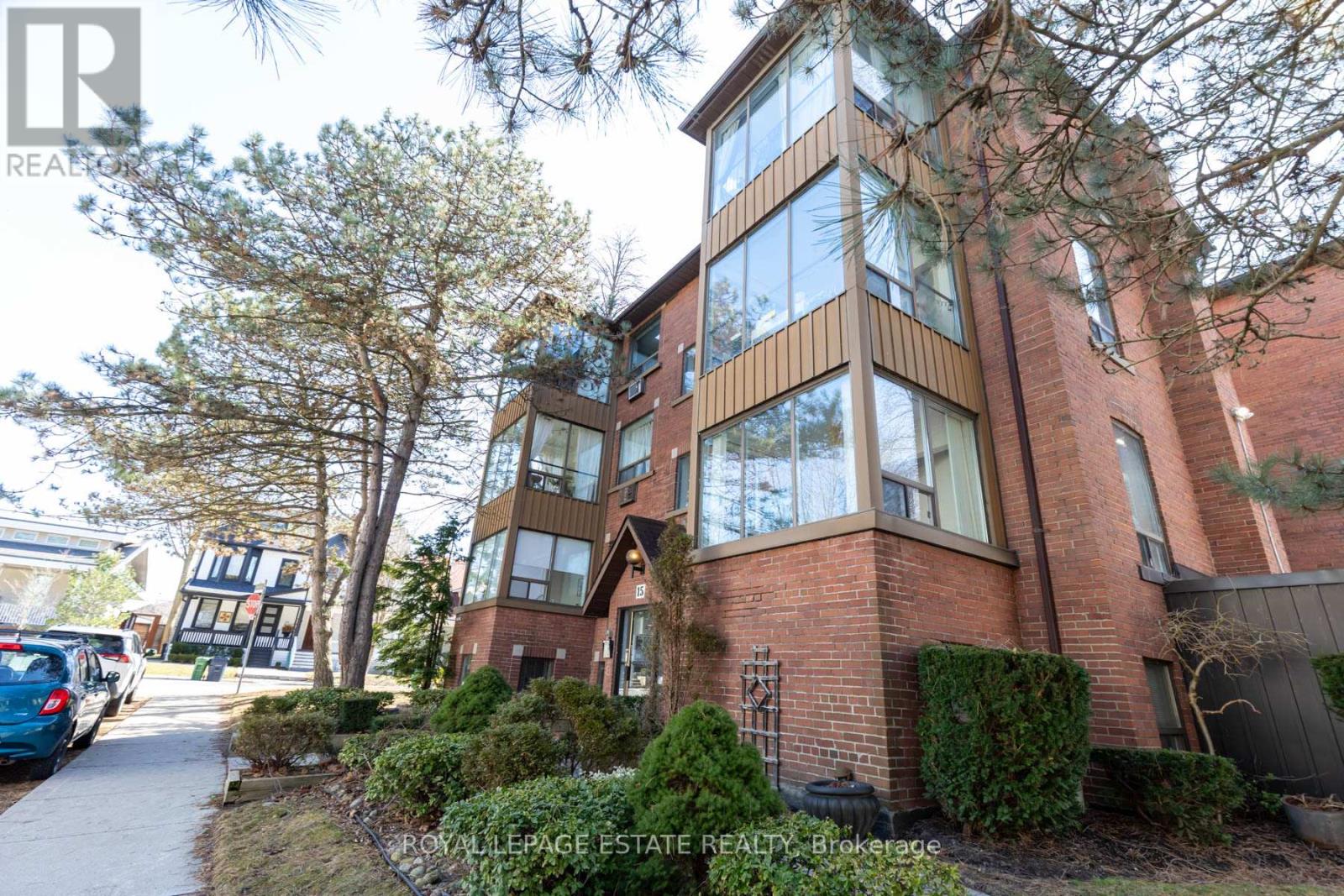 15 Violet Avenue Property Photo 1