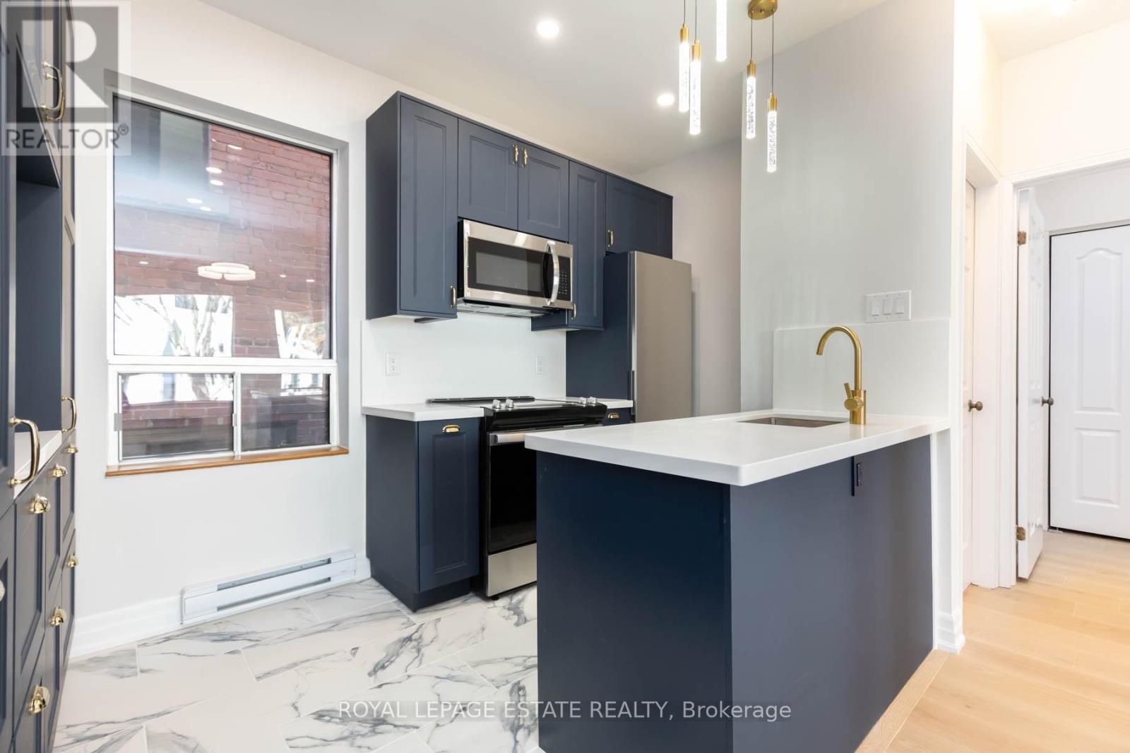 15 Violet Avenue Property Photo 4