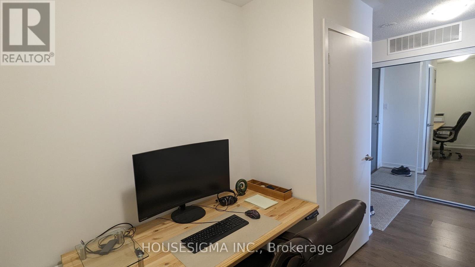 613 - 20 Orchid Place Drive Property Photo 10