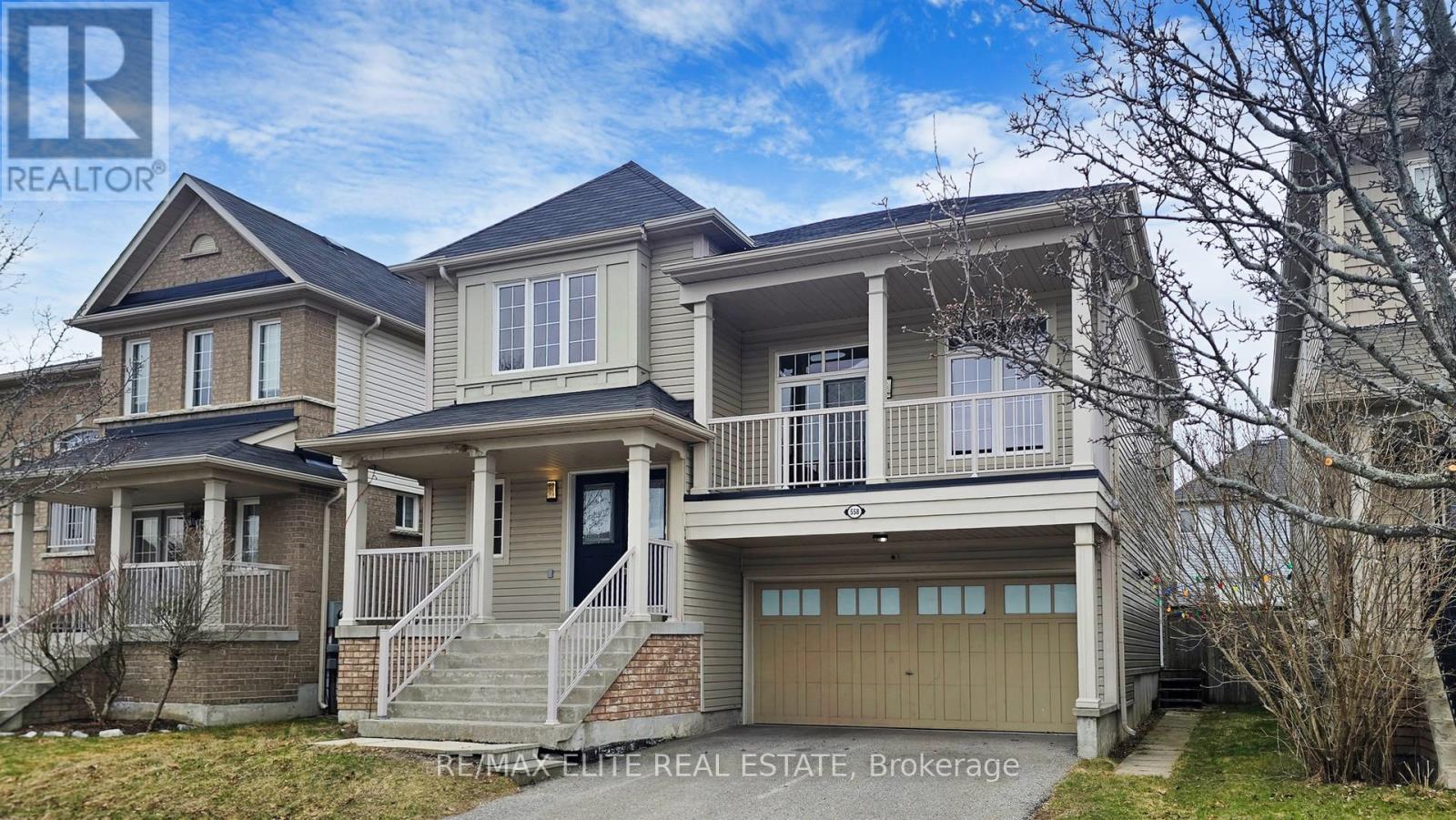 558 Oldman Road Property Photo 2