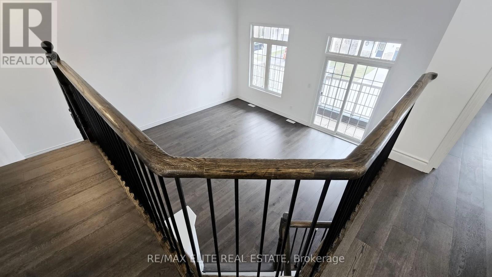 558 Oldman Road Property Photo 19