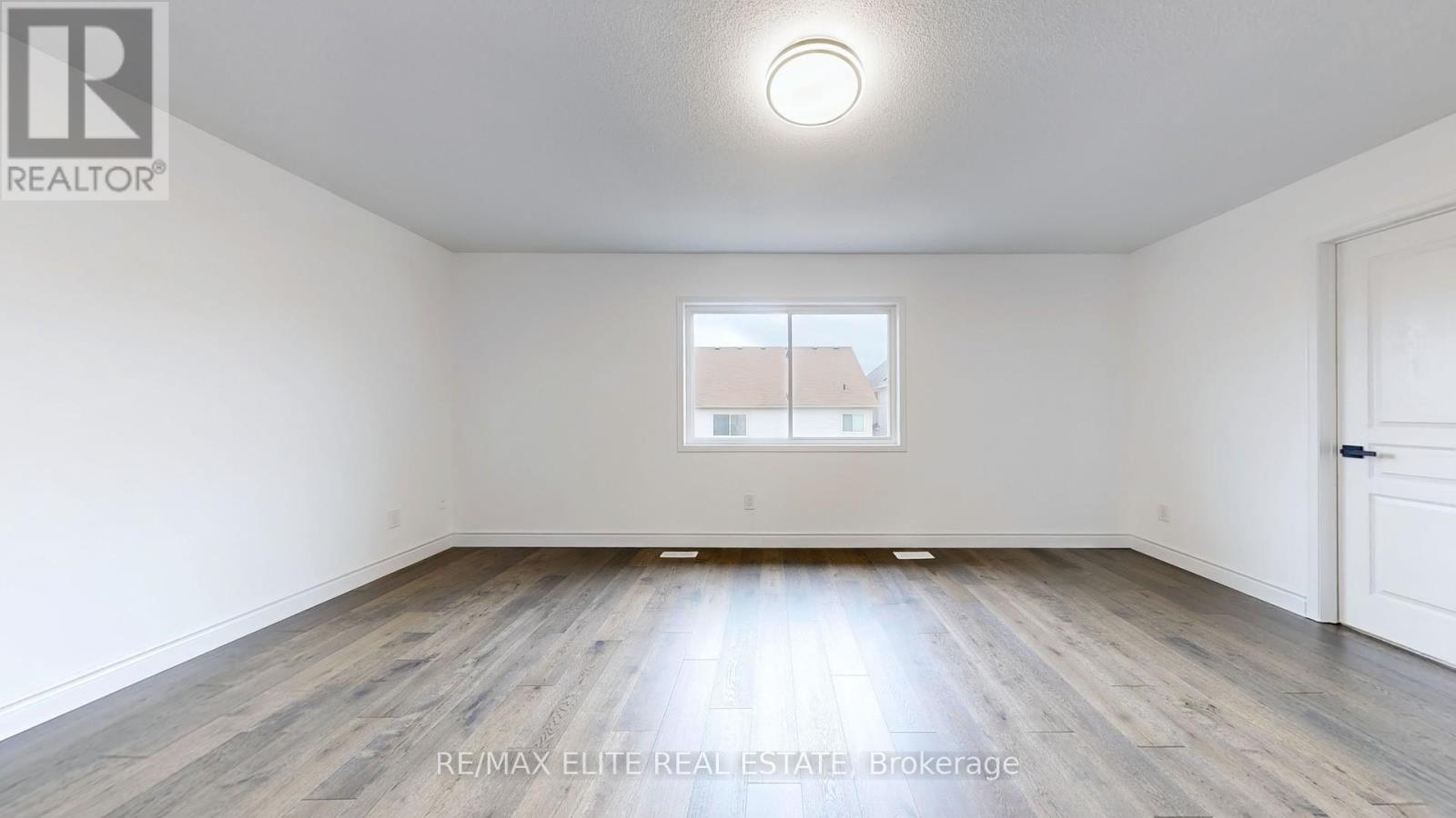 558 Oldman Road Property Photo 21