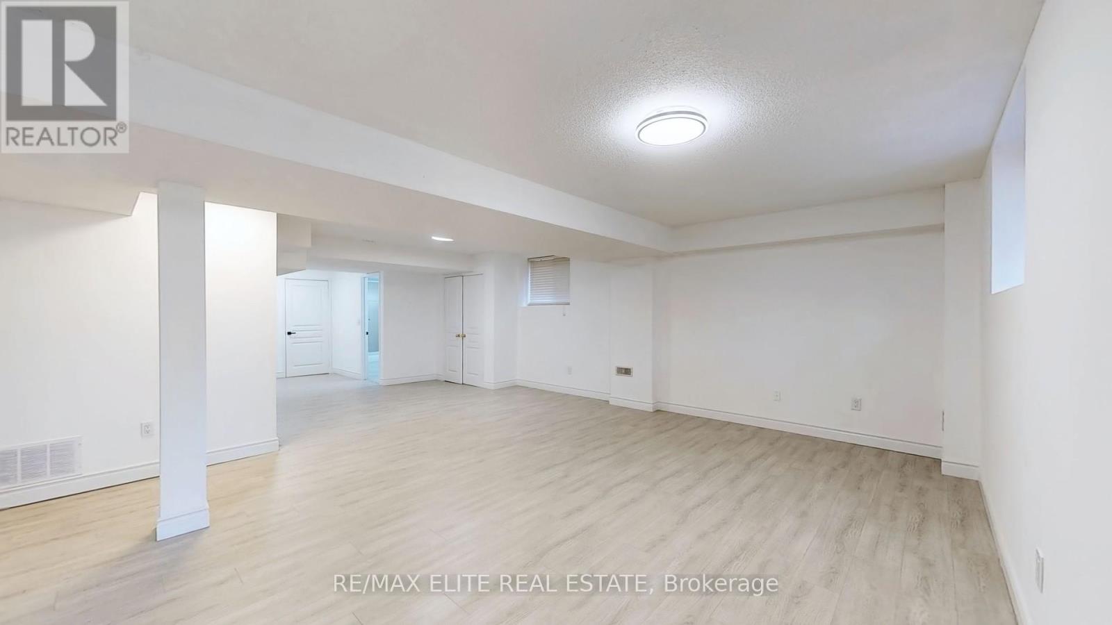 558 Oldman Road Property Photo 33