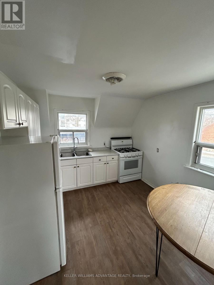 3 - 1443 Kingston Road Property Photo 4