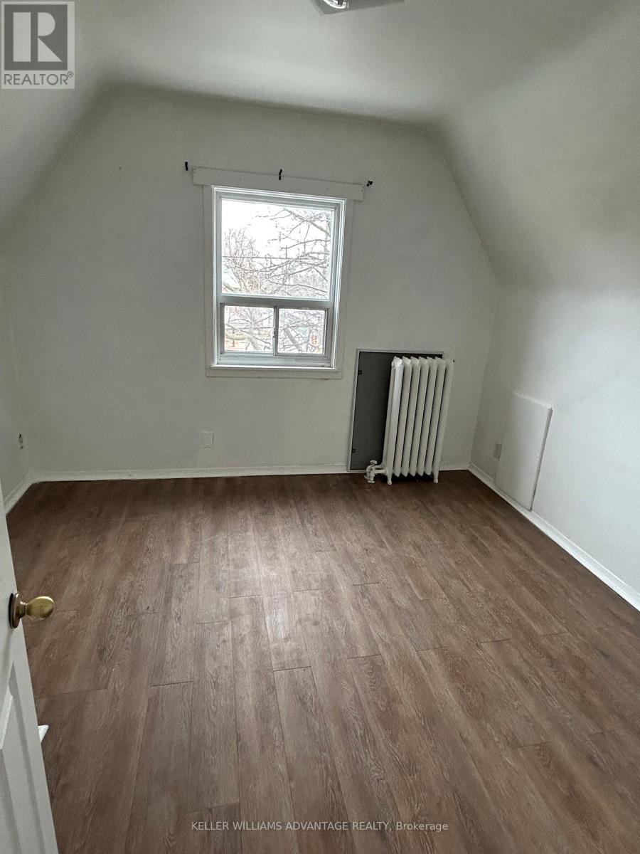 3 - 1443 Kingston Road Property Photo 6