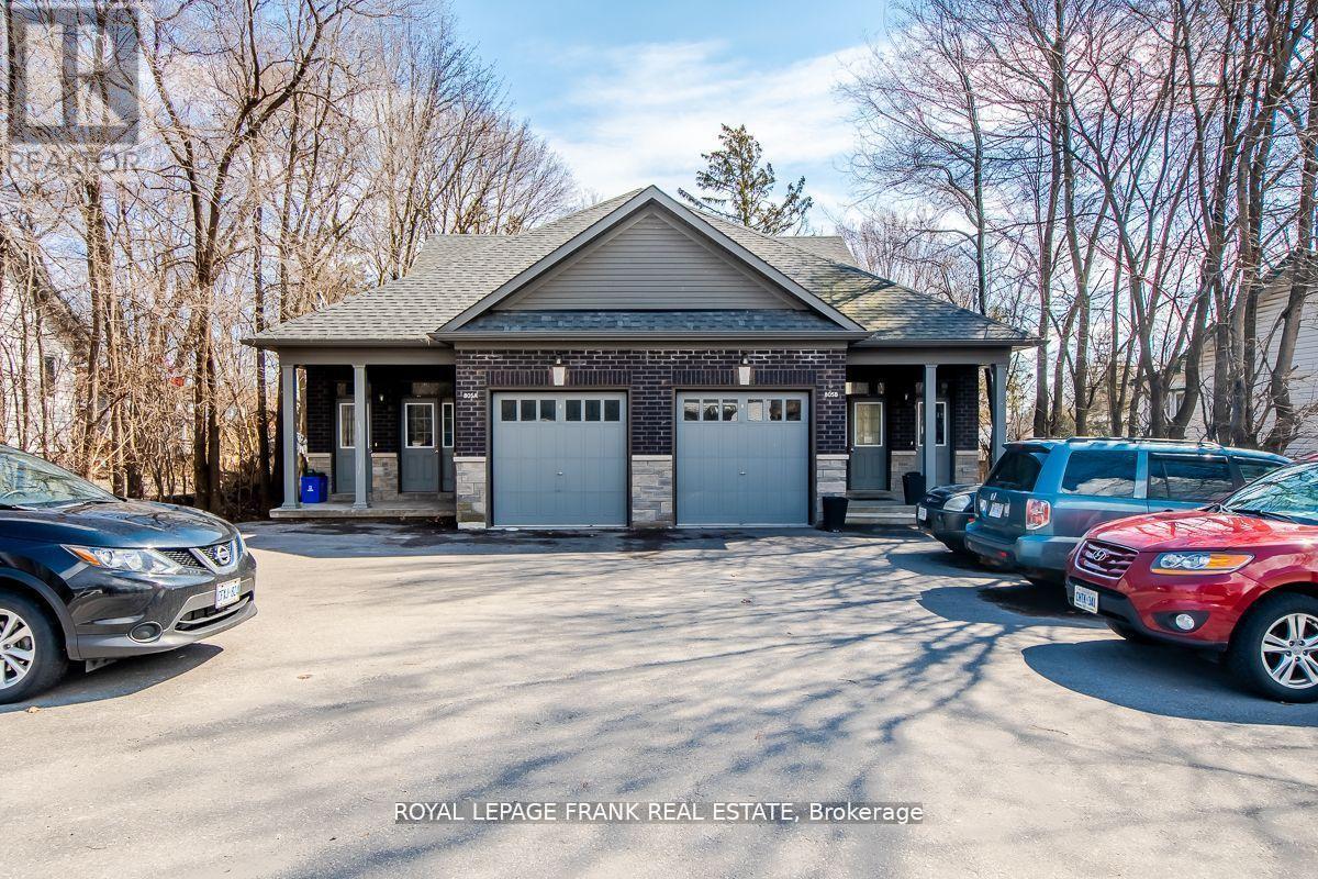 805b Dundas Street W Property Photo 1
