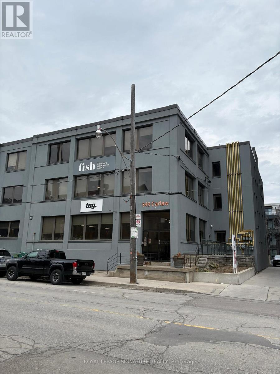 303 - 349 Carlaw Avenue Property Photo 2