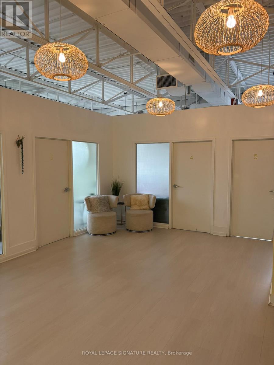 303 - 349 Carlaw Avenue Property Photo 16