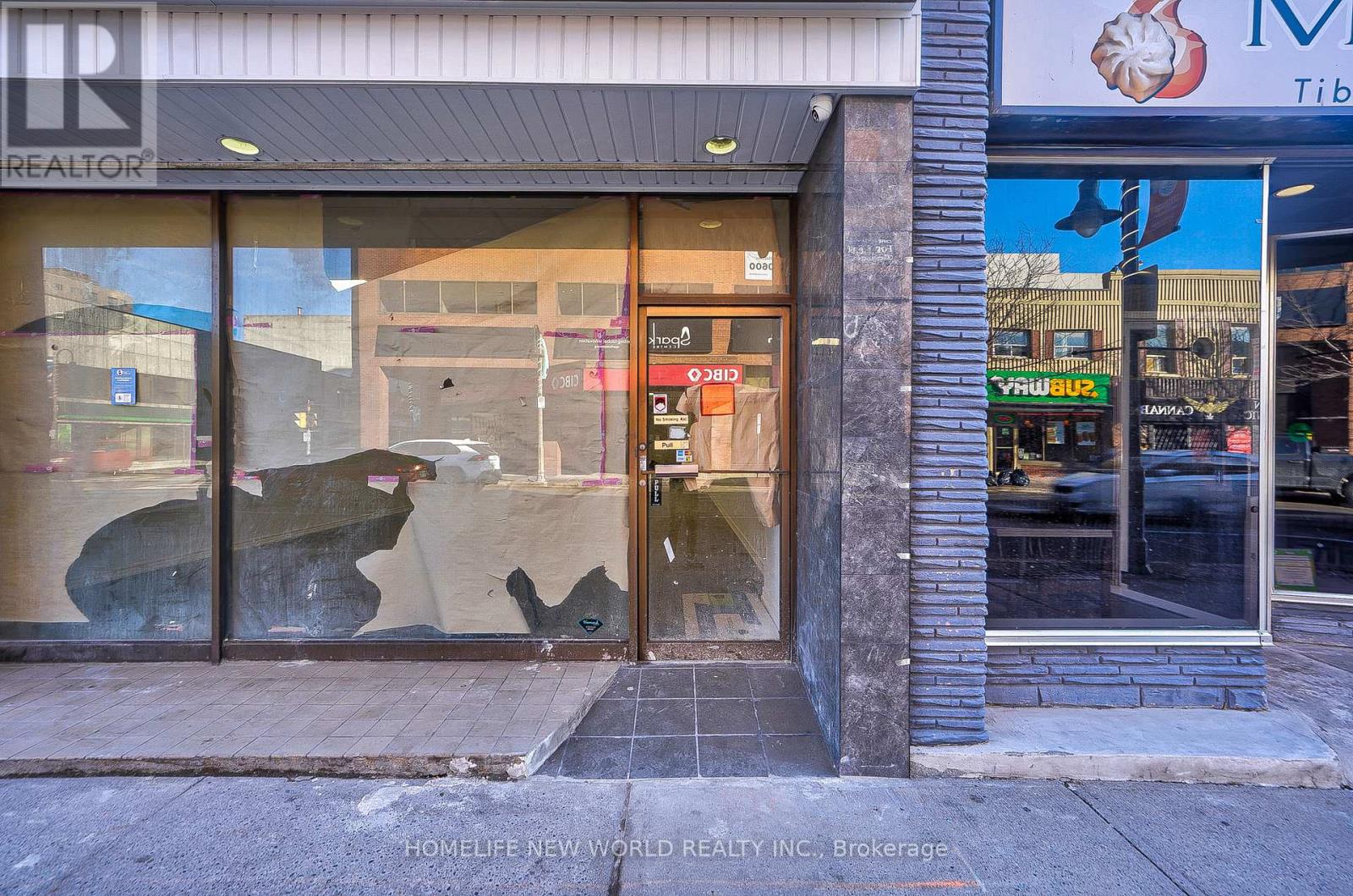 5 Simcoe Street S Property Photo 8