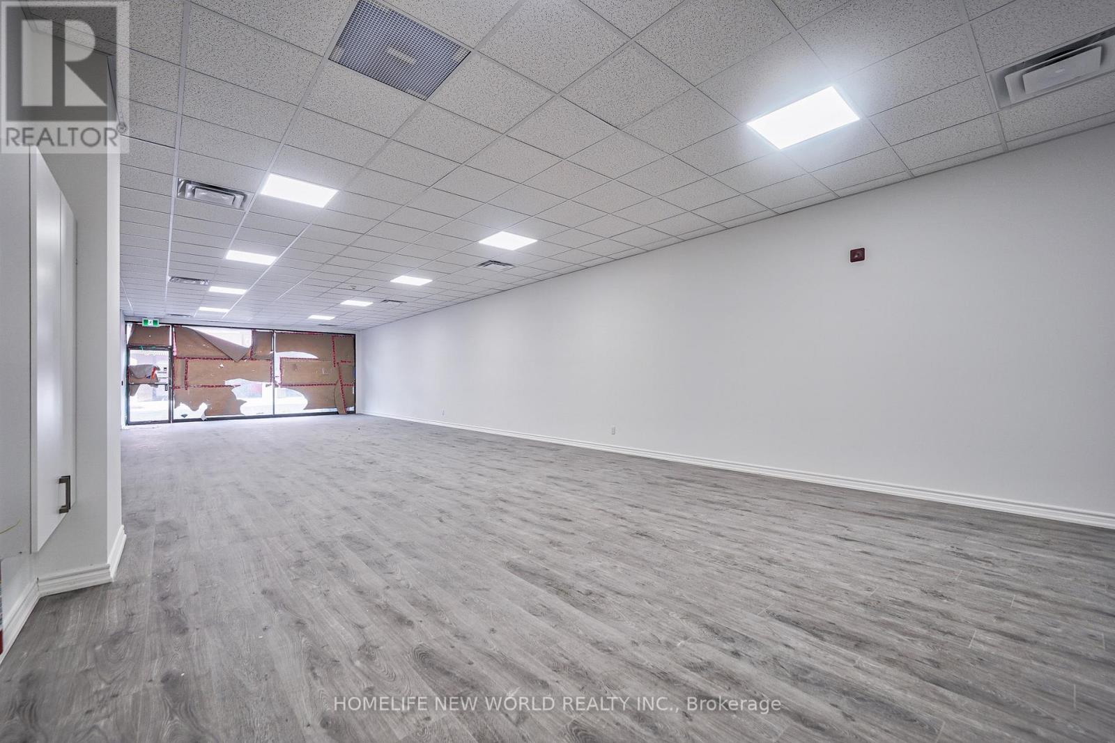 5 Simcoe Street S Property Photo 20