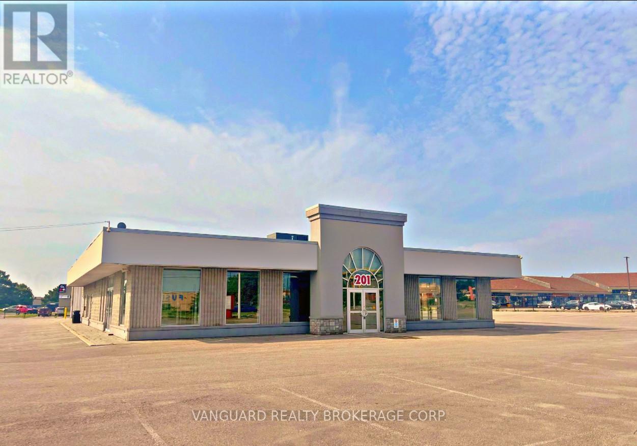 201 Bayly Street W Property Photo 1