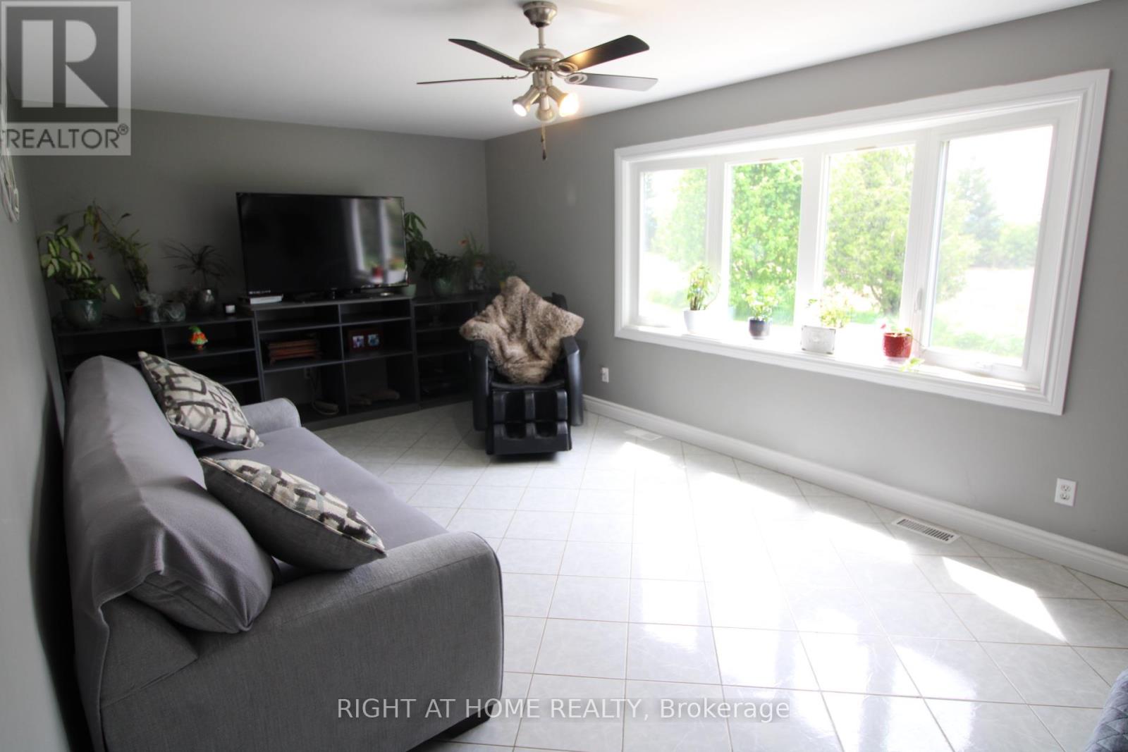 4320 Edgerton Road Property Photo 6
