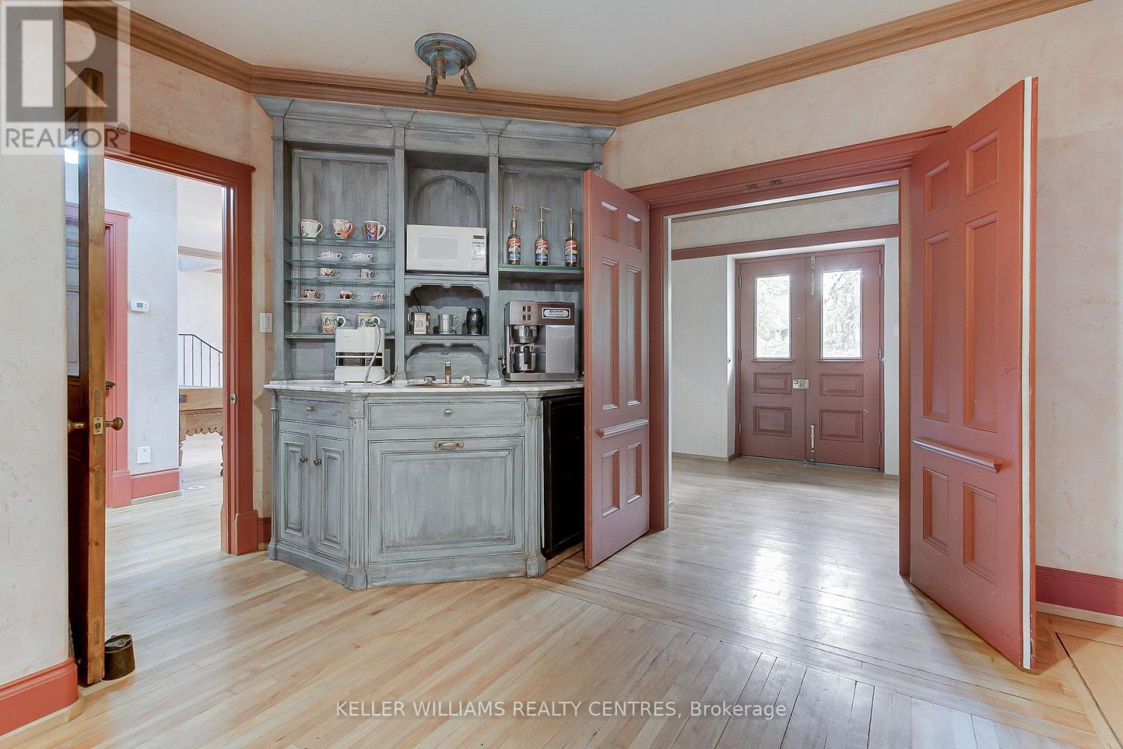 490 Whitevale Road Property Photo 11