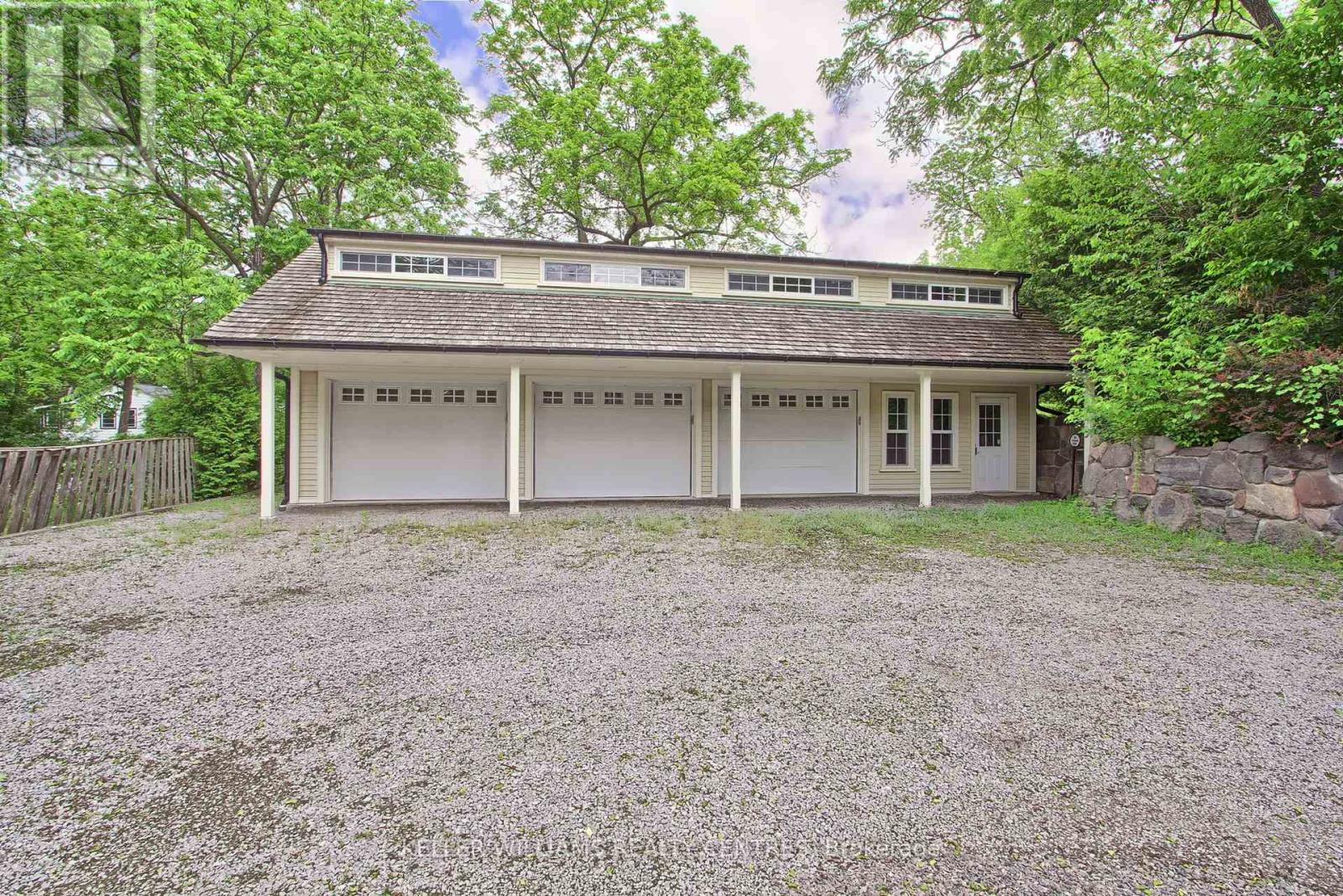 490 Whitevale Road Property Photo 17