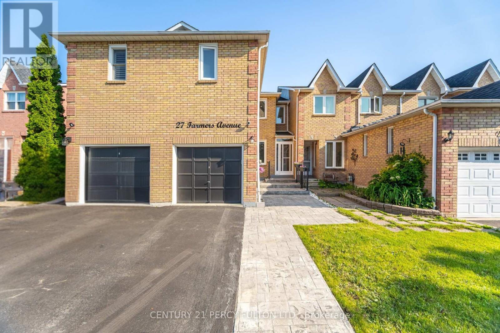27 Farmers Avenue Property Photo 1