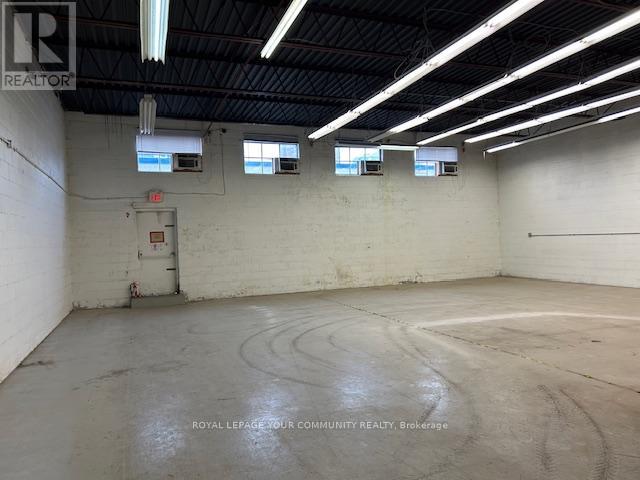 2 - 12 Golden Gate Court Property Photo 4