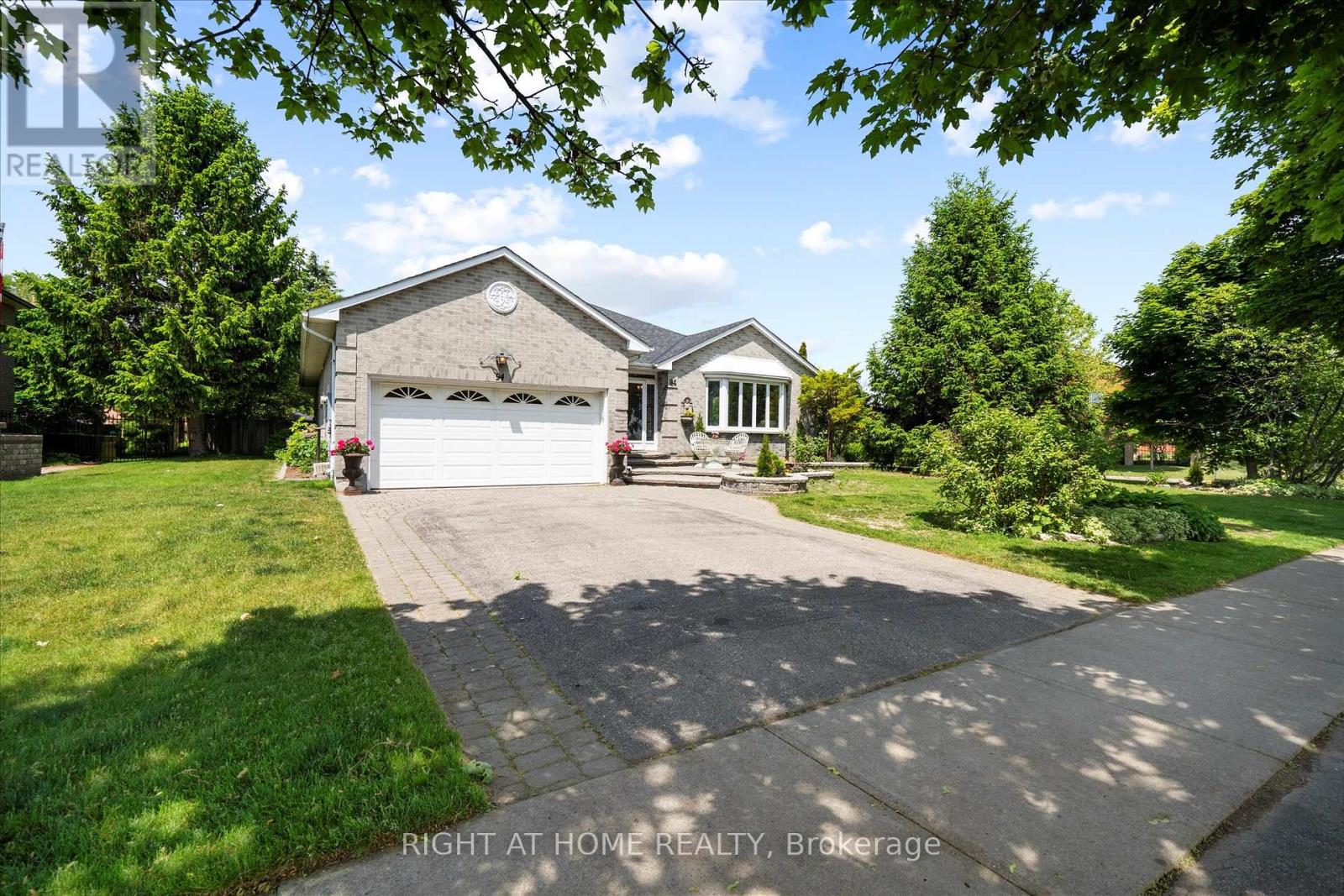 94 Lake Driveway Way W Property Photo 1