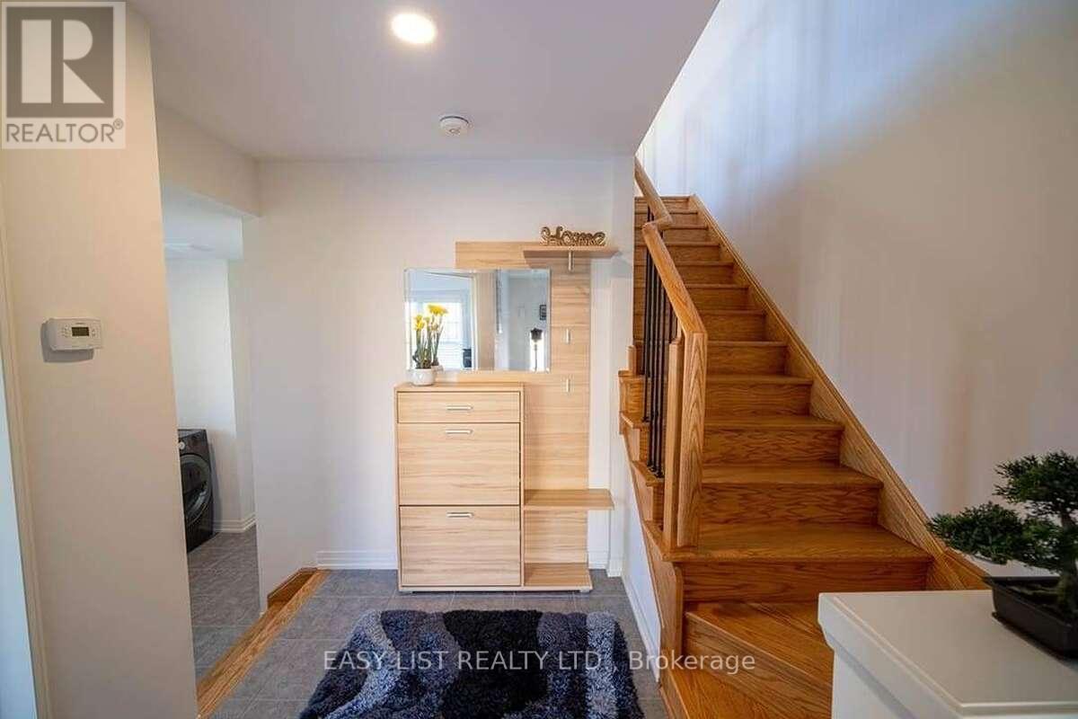 49 Prince William Boulevard Property Photo 3