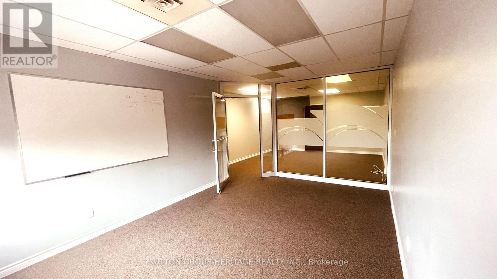 202 - 185 Brock Street N Property Photo 5