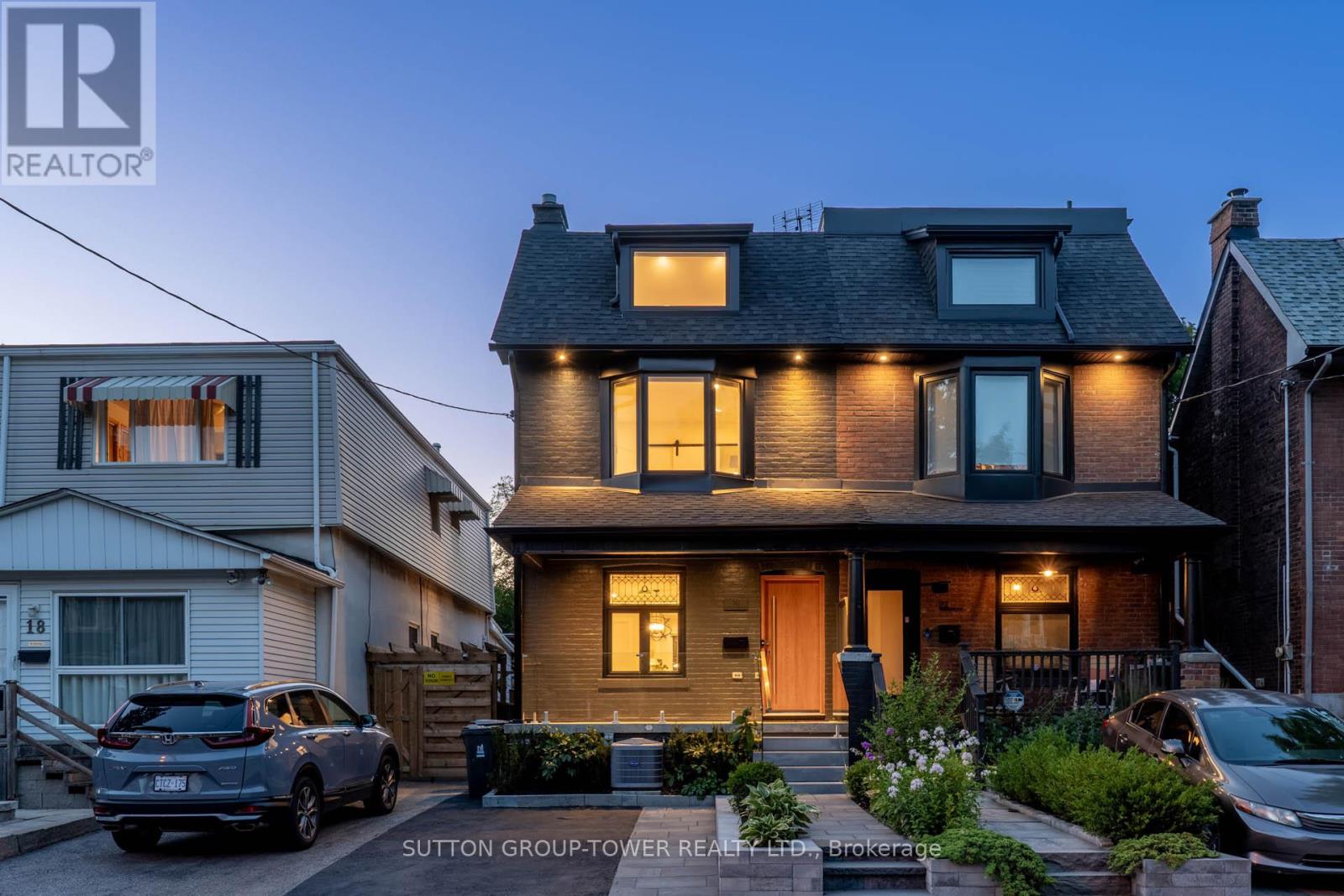20 Strathmore Boulevard Property Photo 1