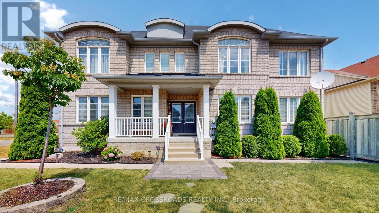 72 Oswell Drive Property Photo 1