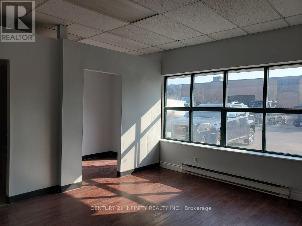 5 - 835 Westney Road S Property Photo 2