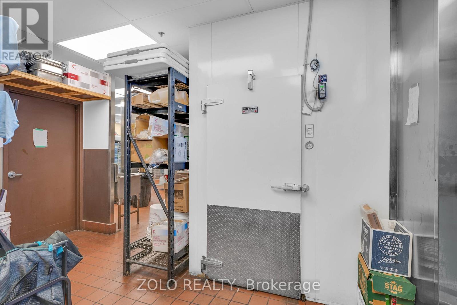 7 - 2620 Simcoe Street N Property Photo 38
