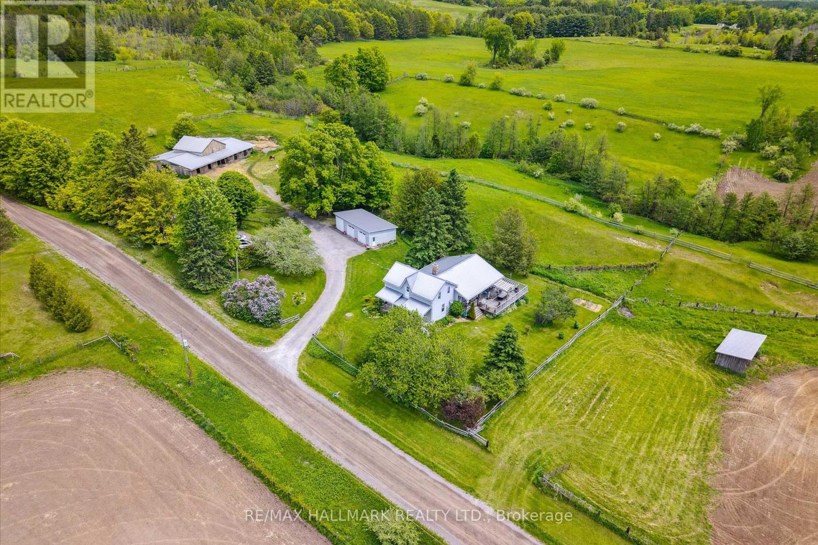8473 Mercer Road Property Photo 1