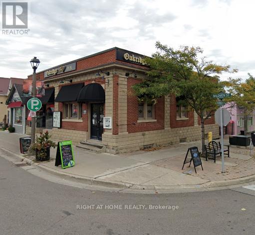 45 Baldwin Street E Property Photo 2