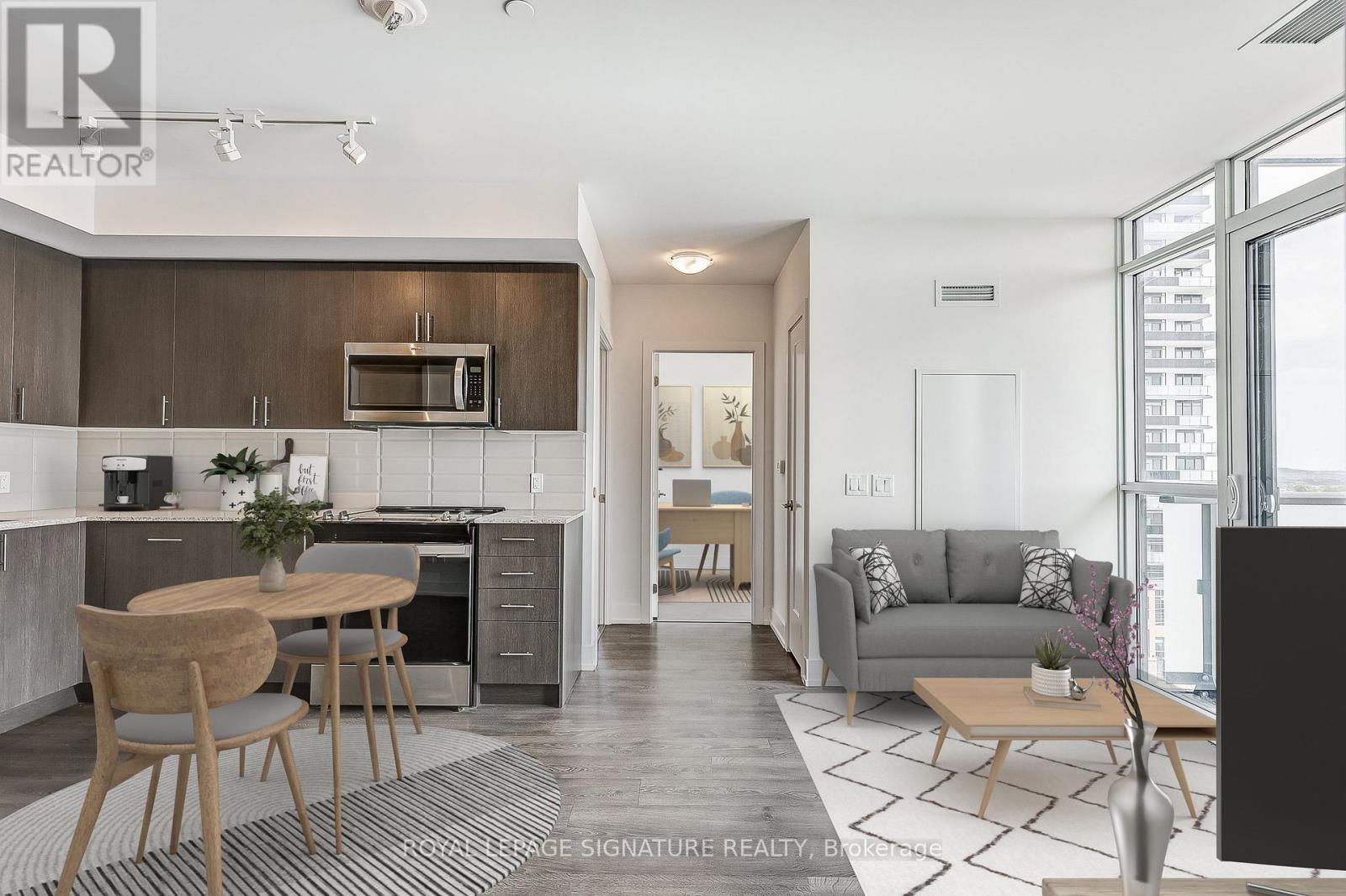 716 - 2550 SIMCOE STREET N Property Photo 1