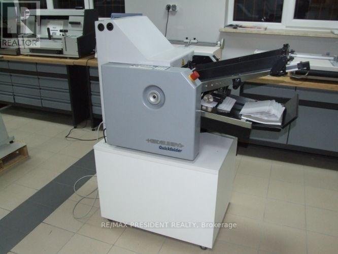 27 - 80 Dynamic Drive Property Photo 9