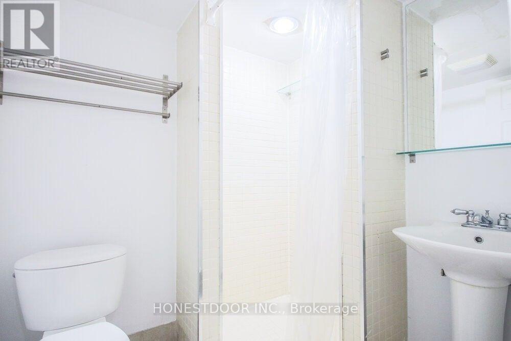 1173 Broadview Avenue Property Photo 15