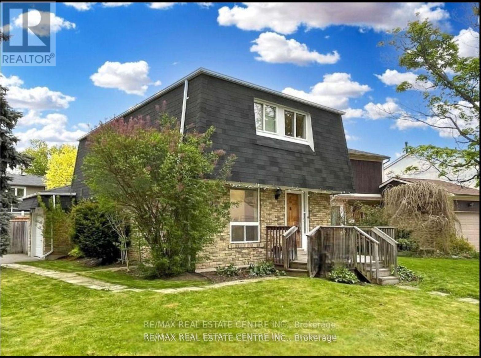 25 Ivanic Court Property Photo 1