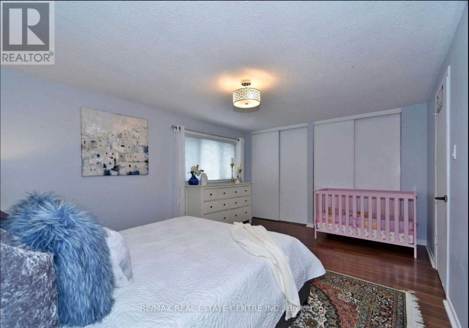 25 Ivanic Court Property Photo 14