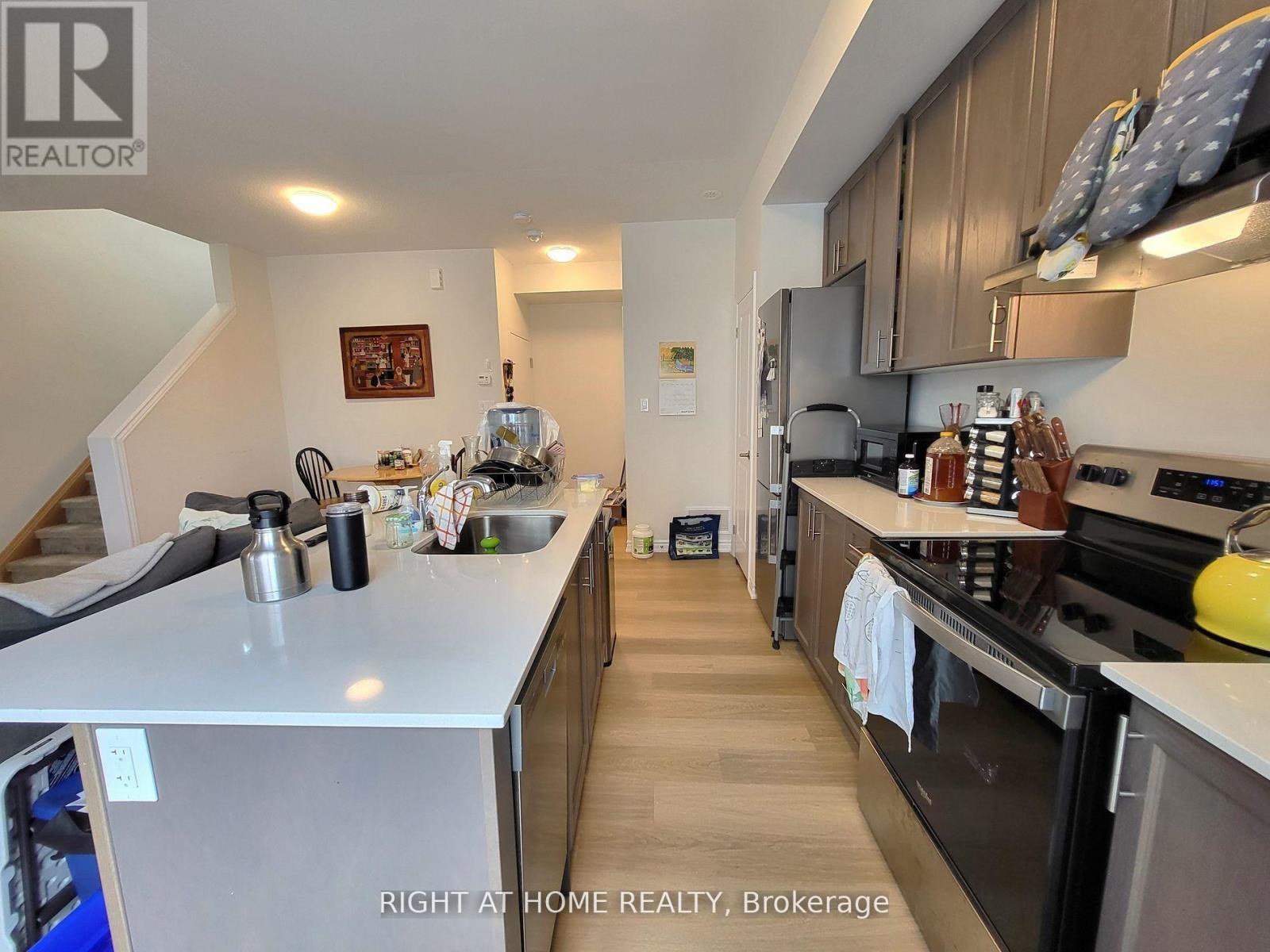 490 Beresford Path #7 Property Photo 7