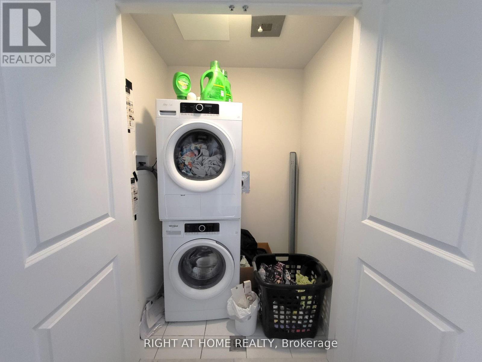 490 Beresford Path #7 Property Photo 13