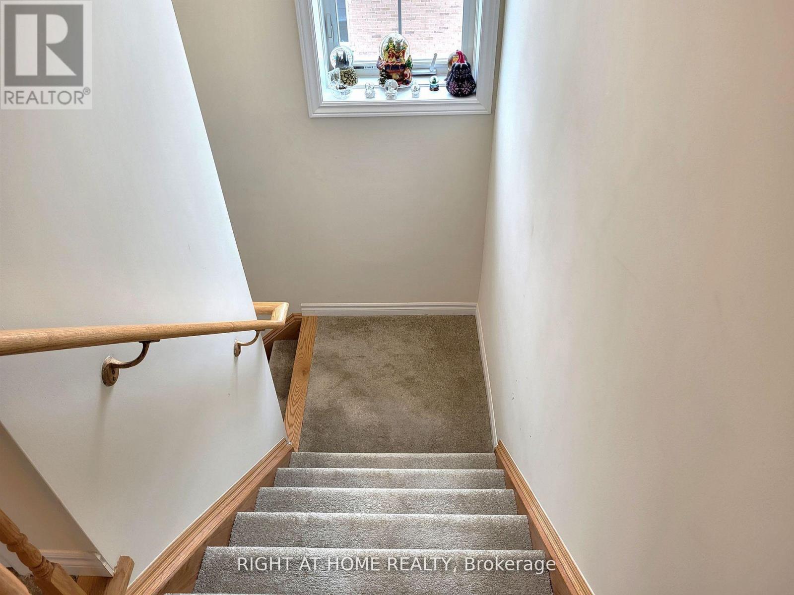 490 Beresford Path #7 Property Photo 14