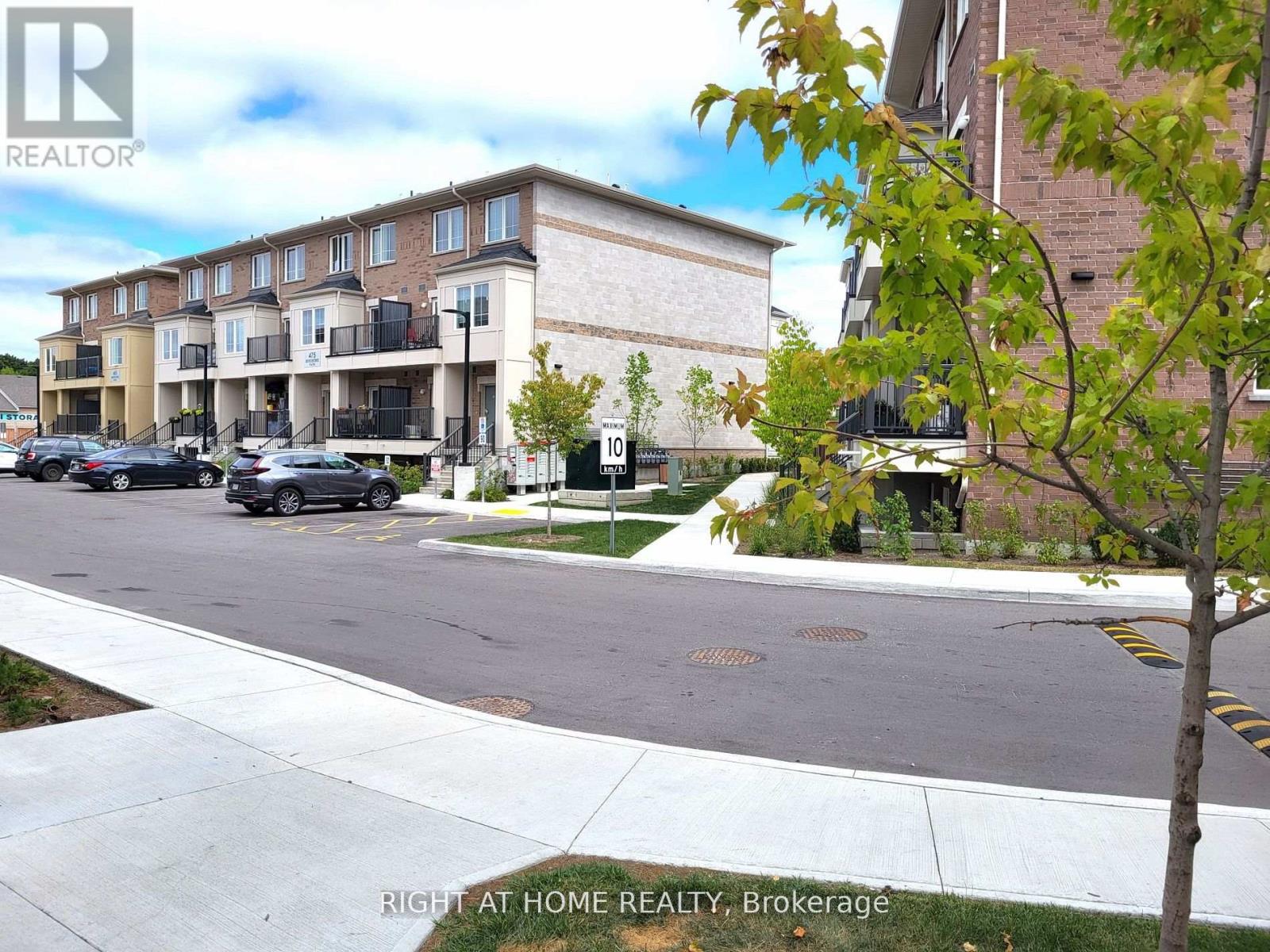 490 Beresford Path #7 Property Photo 18