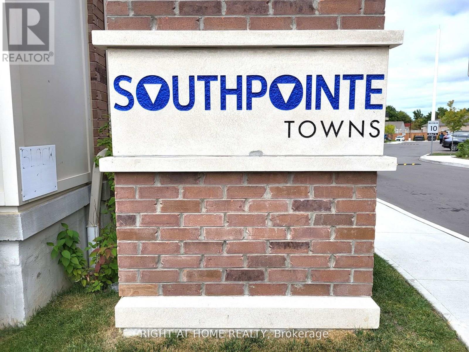 490 Beresford Path #7 Property Photo 20