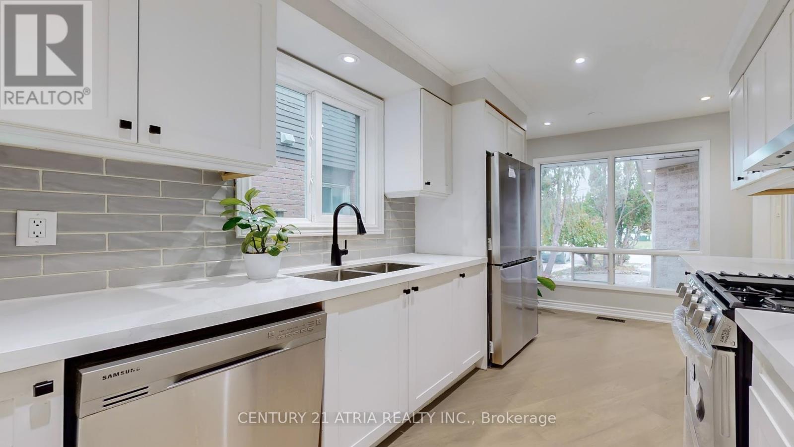 1671 Portland Court Property Photo 12